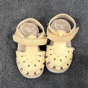 Stride Rite Sandels